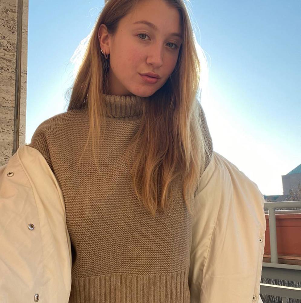 Meet your Posher, Sophia